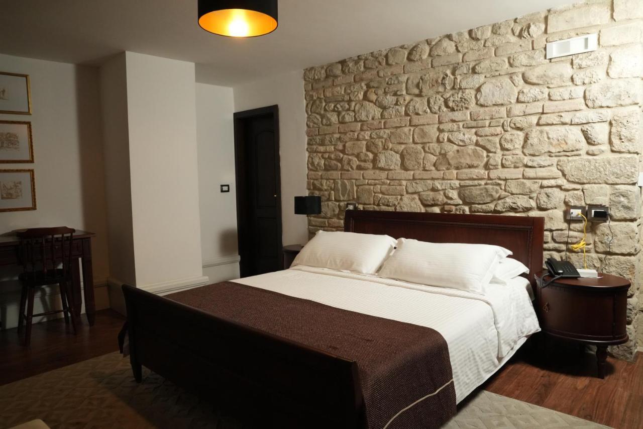 Hotel Boutique Vila 8 Dıraç Dış mekan fotoğraf