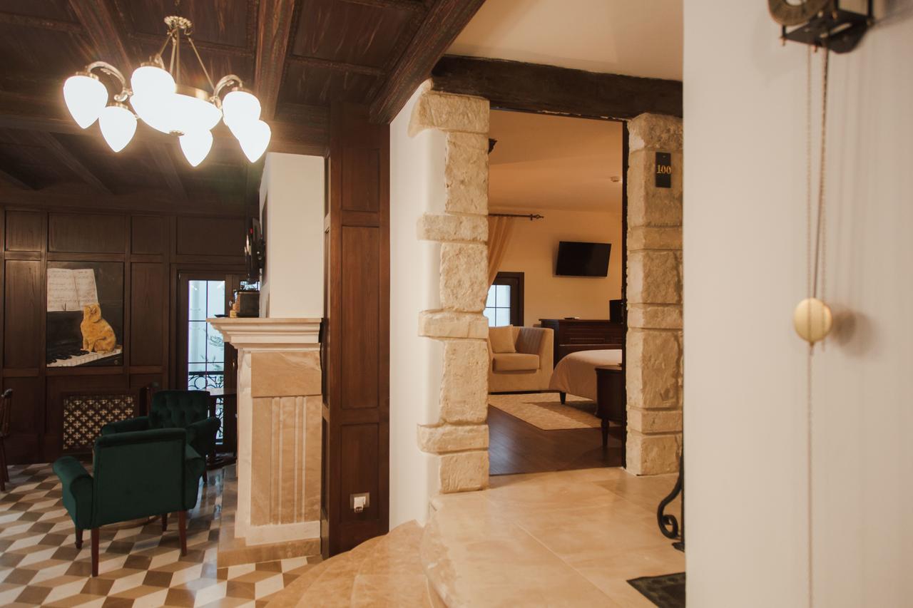 Hotel Boutique Vila 8 Dıraç Dış mekan fotoğraf